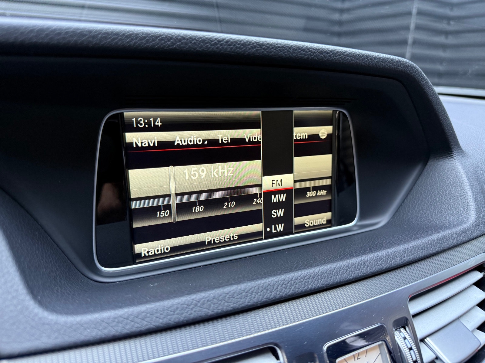 Hovedbilde av Mercedes-Benz E220