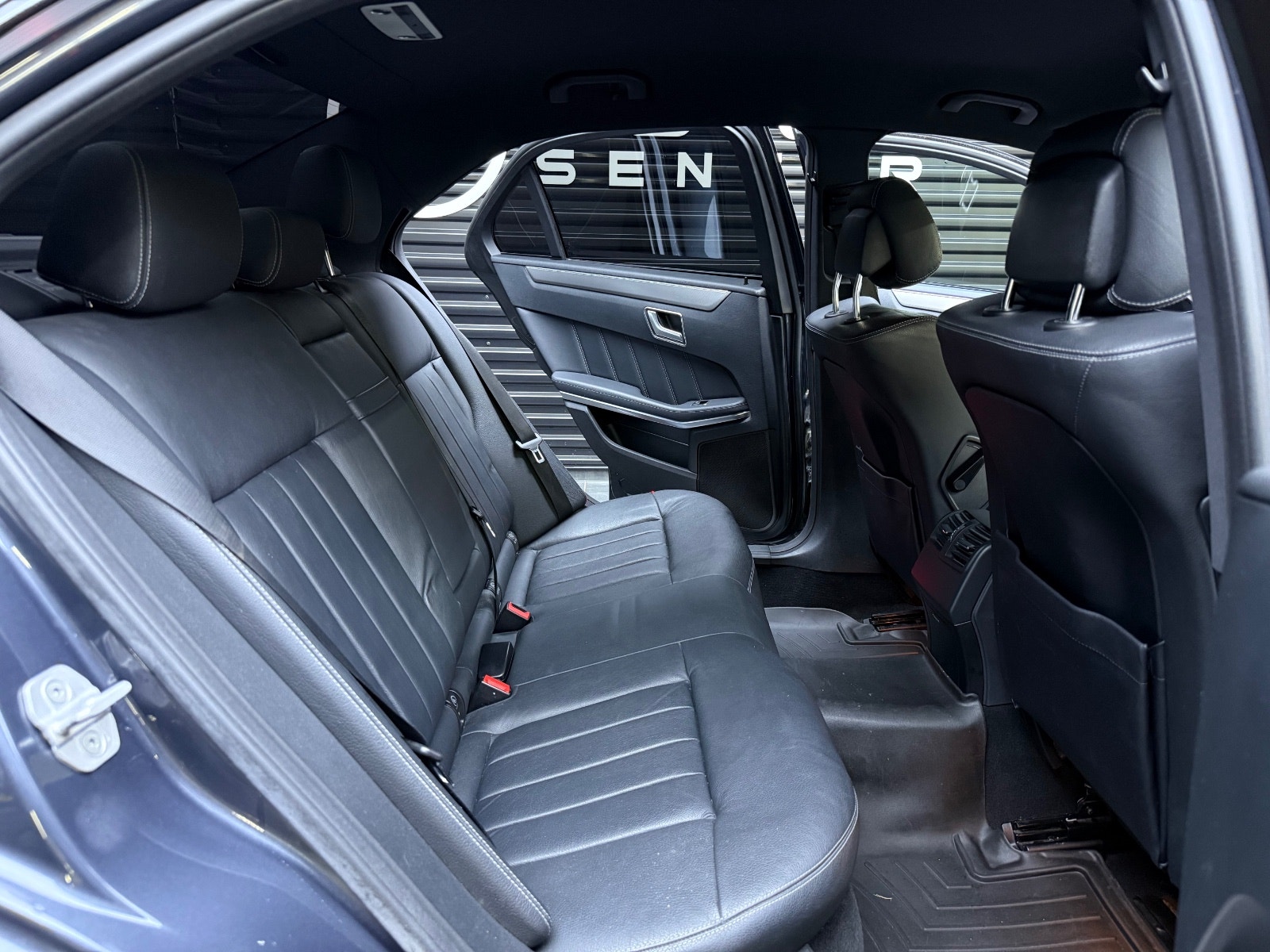 Hovedbilde av Mercedes-Benz E220