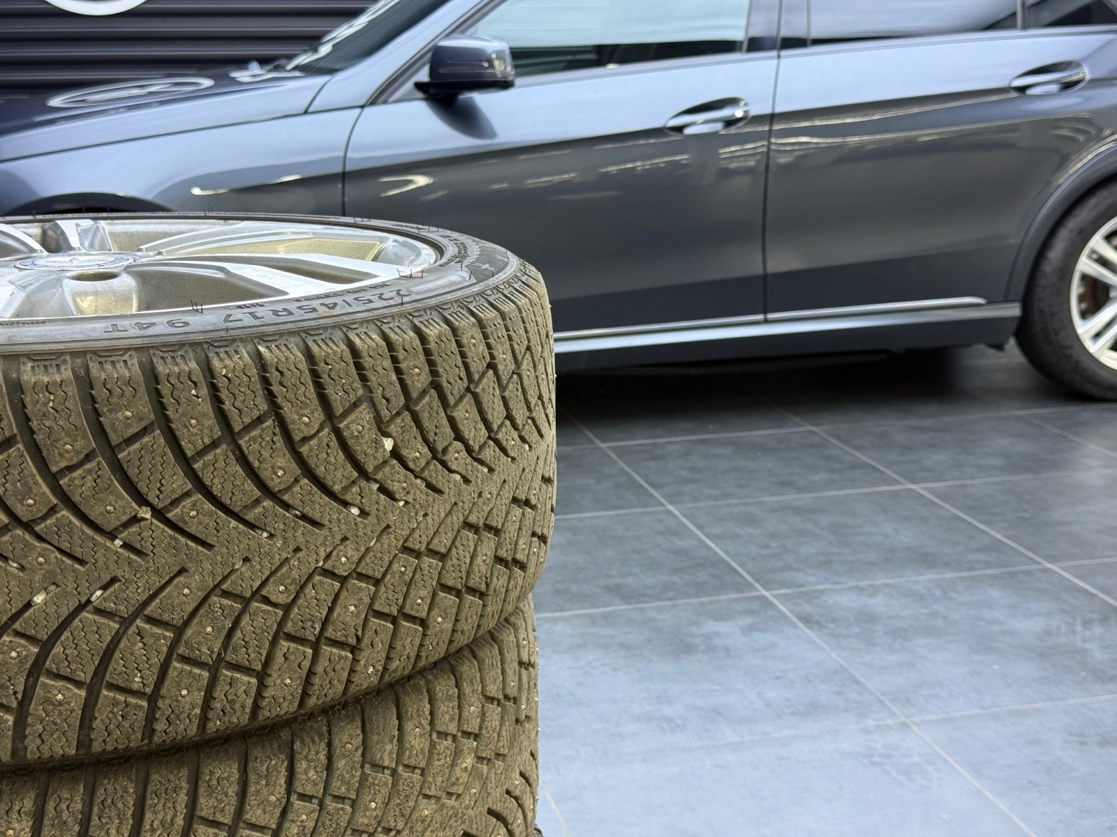 Hovedbilde av Mercedes-Benz E220