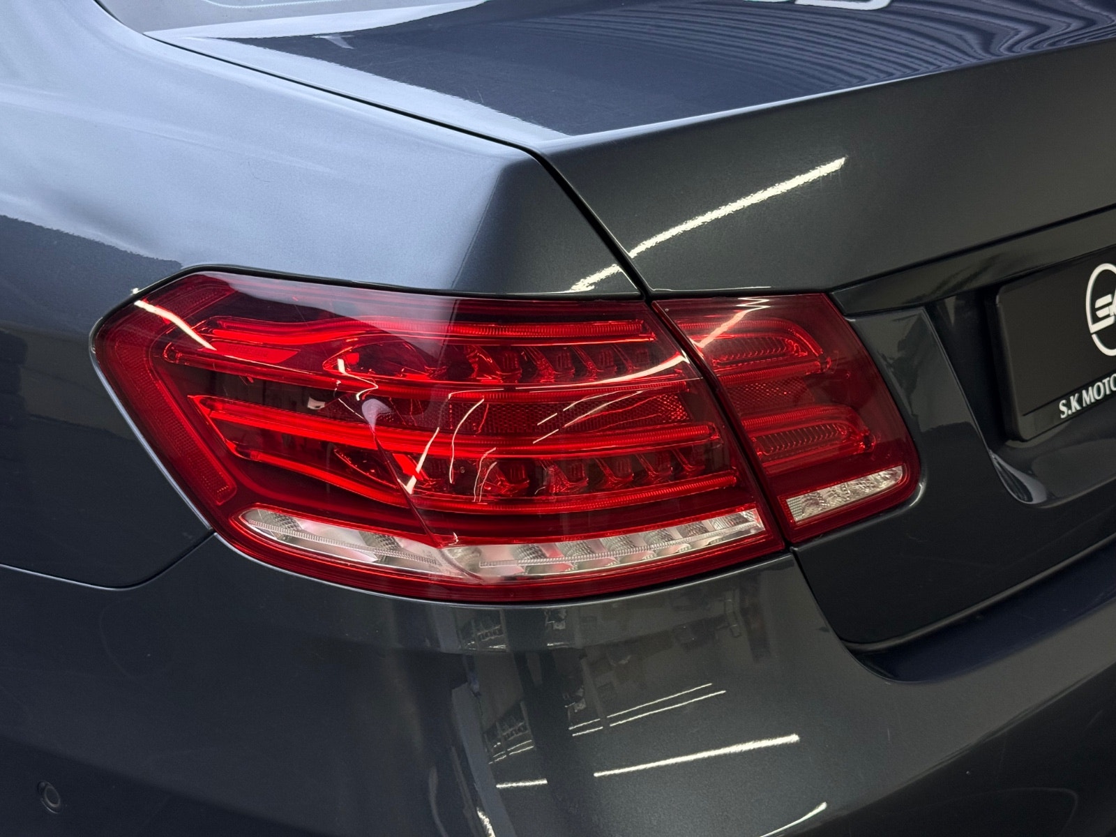 Hovedbilde av Mercedes-Benz E220