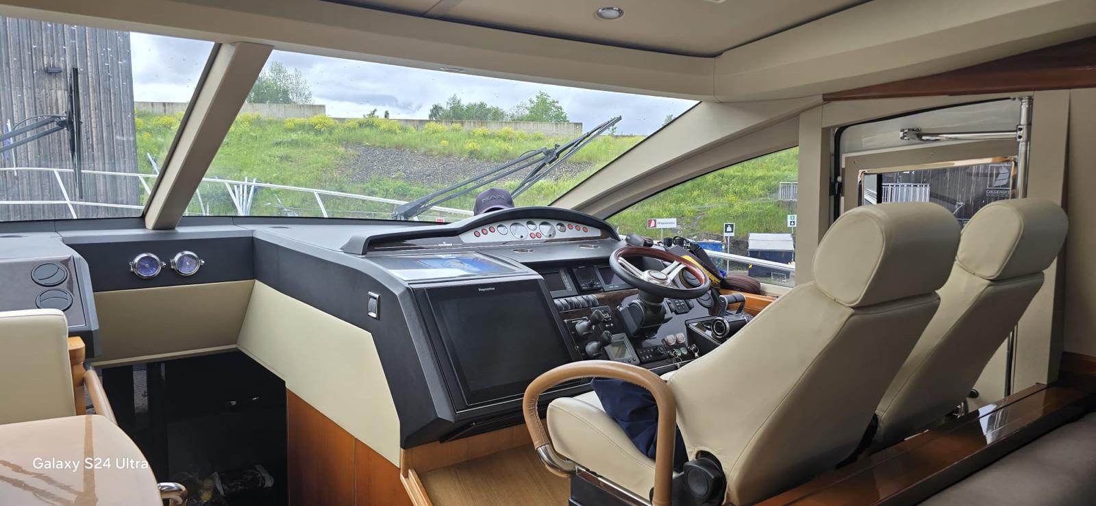 Princess V65