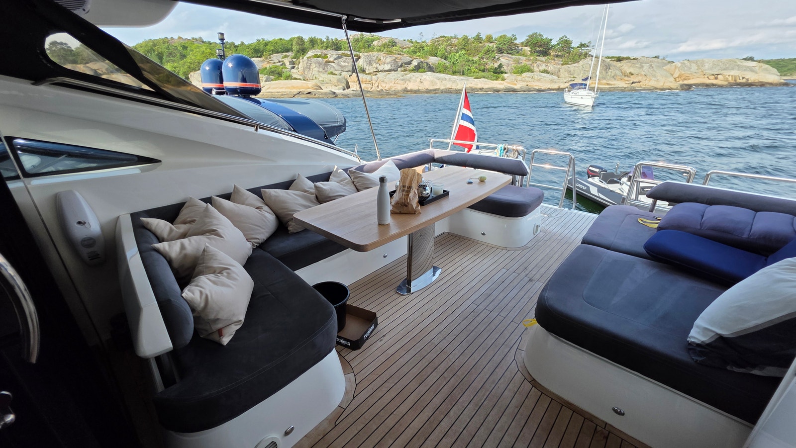 Princess V65