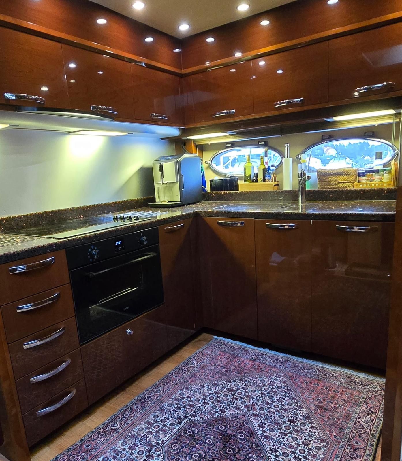 Princess V65