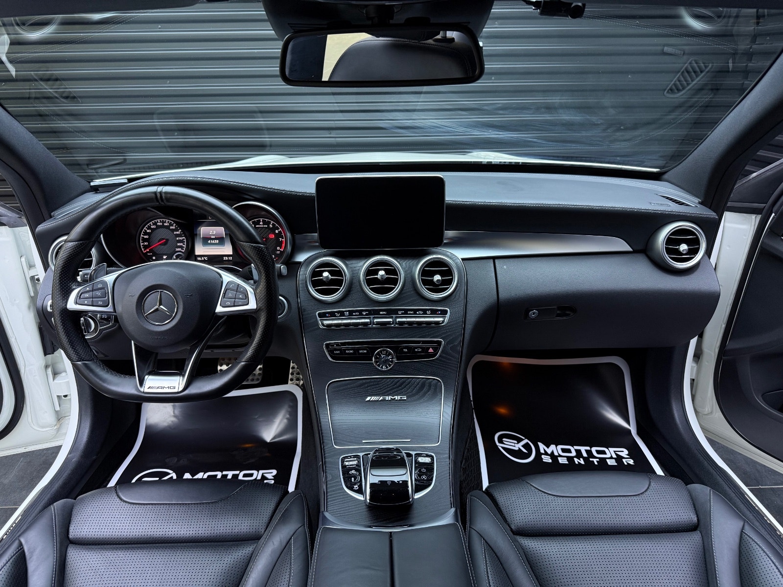 Hovedbilde av Mercedes-Benz C-Klasse