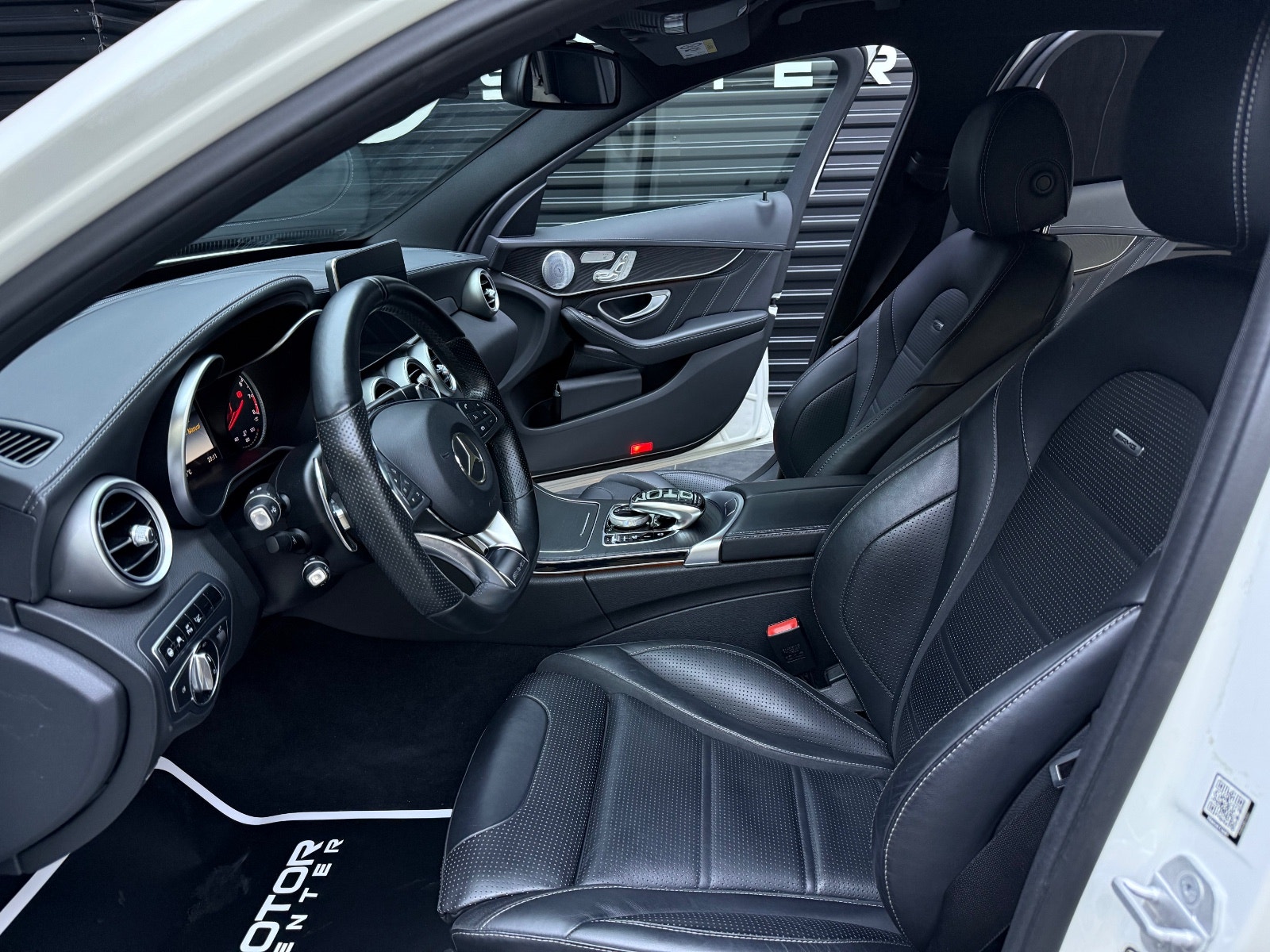 Hovedbilde av Mercedes-Benz C-Klasse