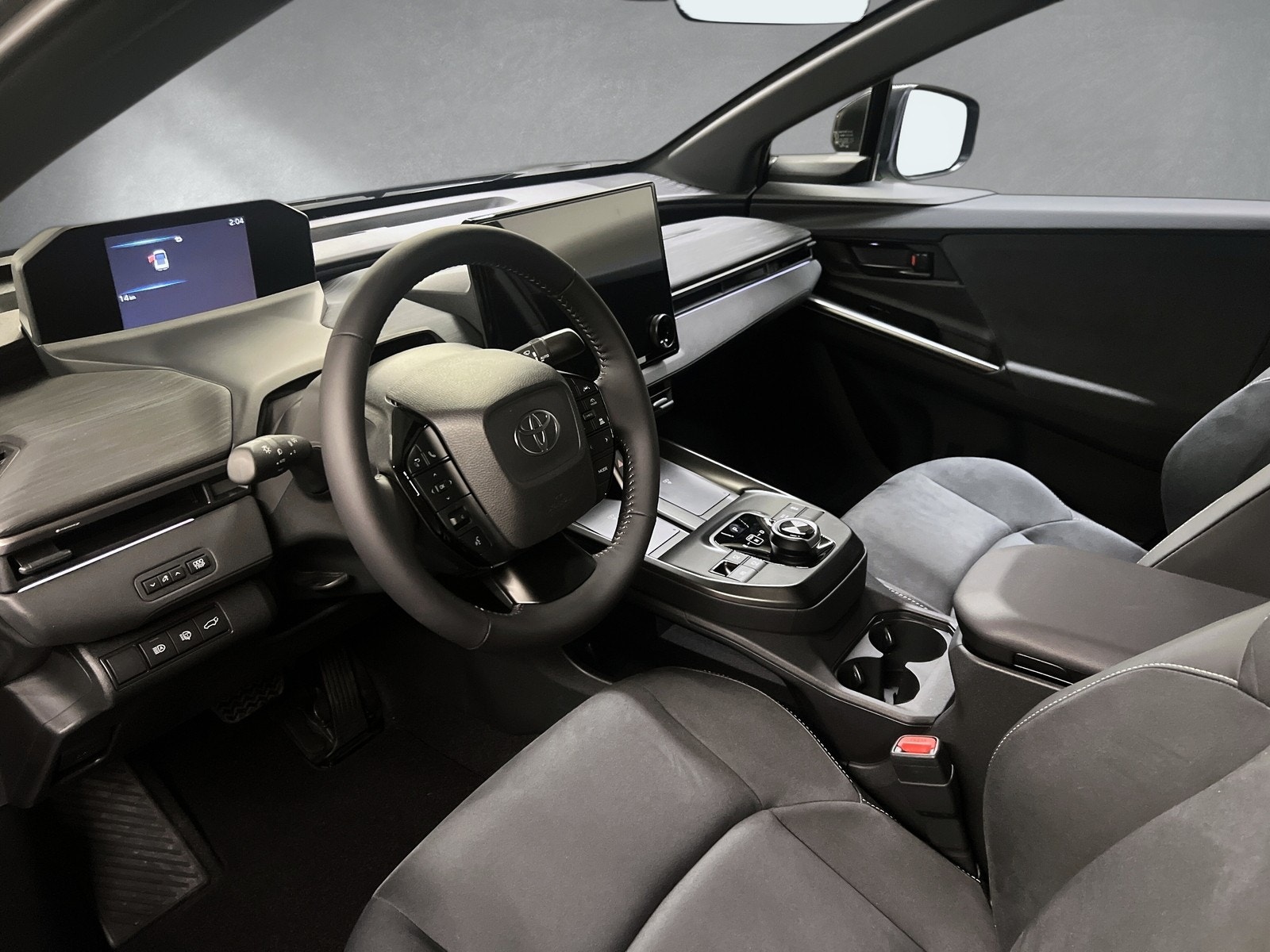 Hovedbilde av Toyota C-HR+