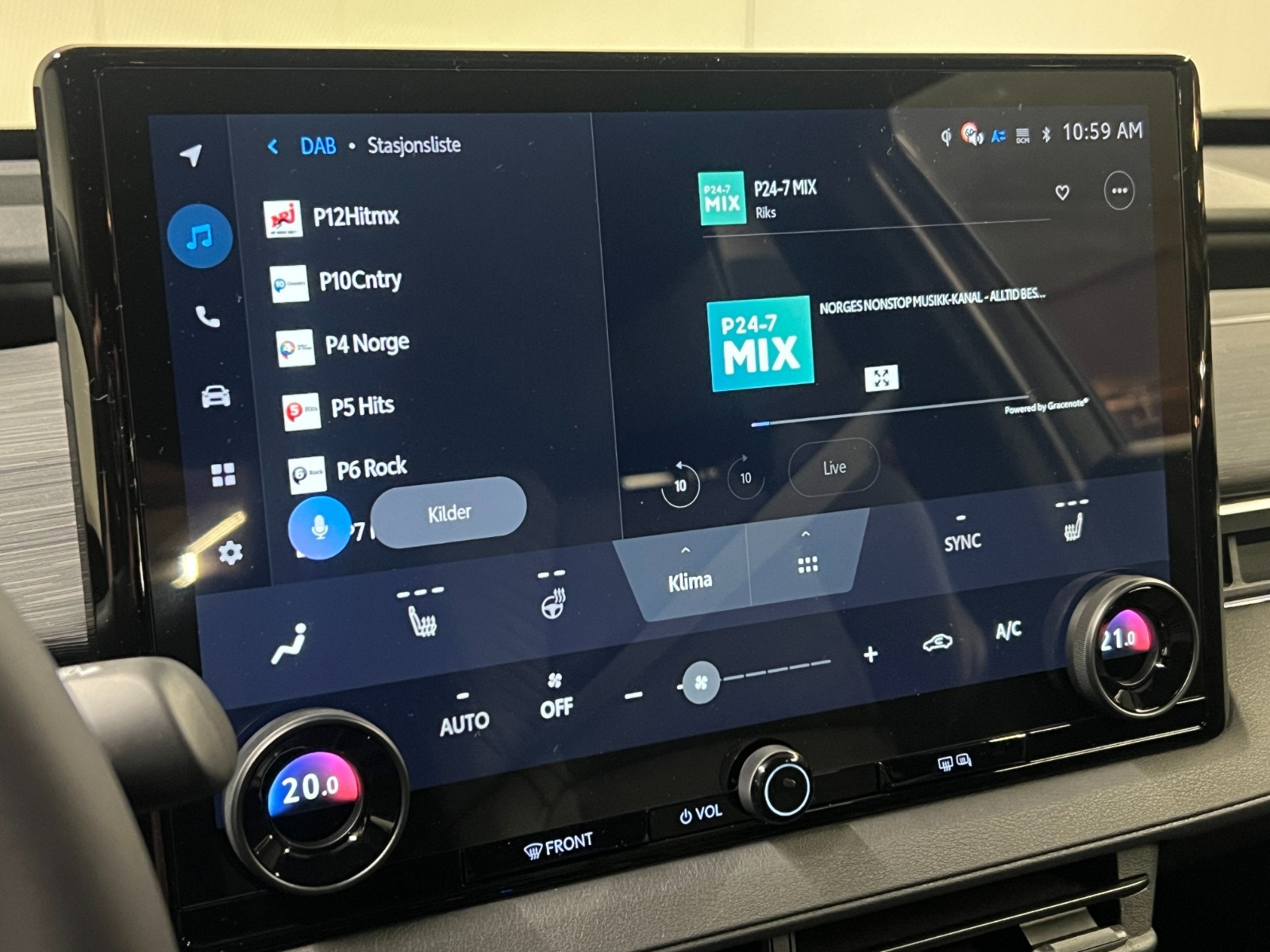 Hovedbilde av Toyota C-HR+