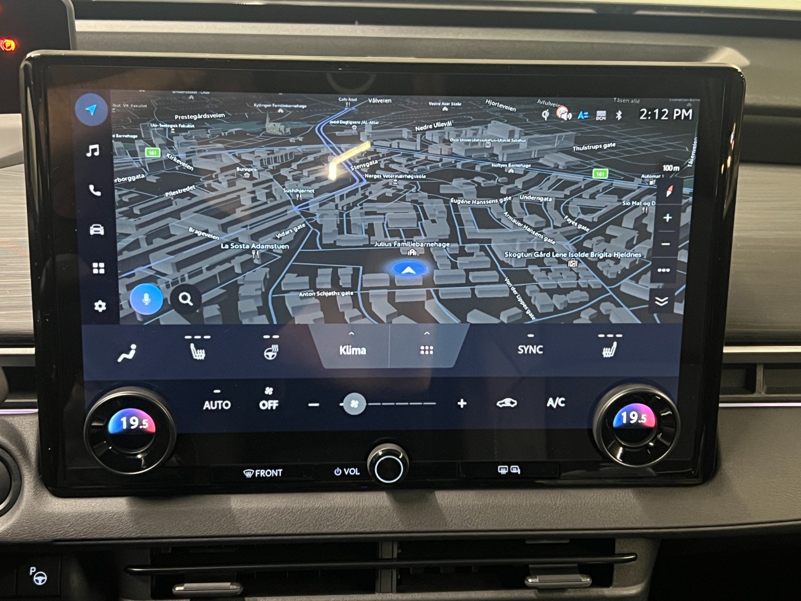 Hovedbilde av Toyota C-HR+