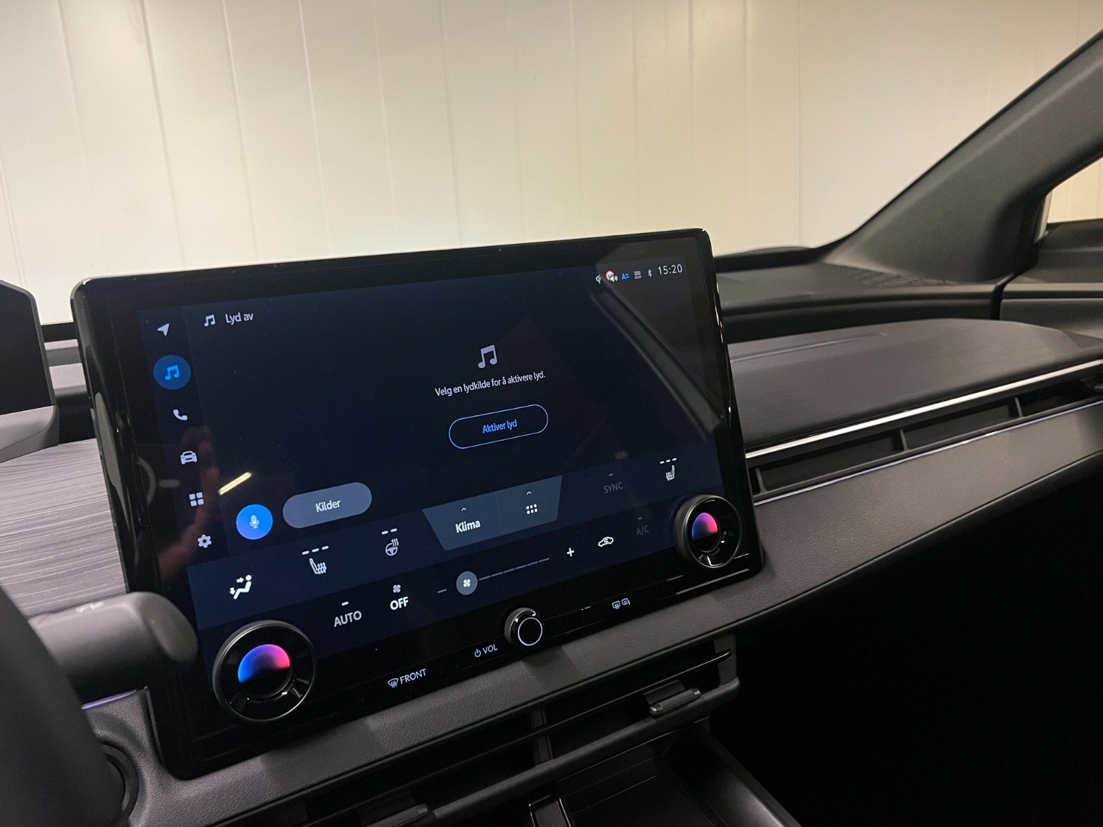 Hovedbilde av Toyota C-HR+