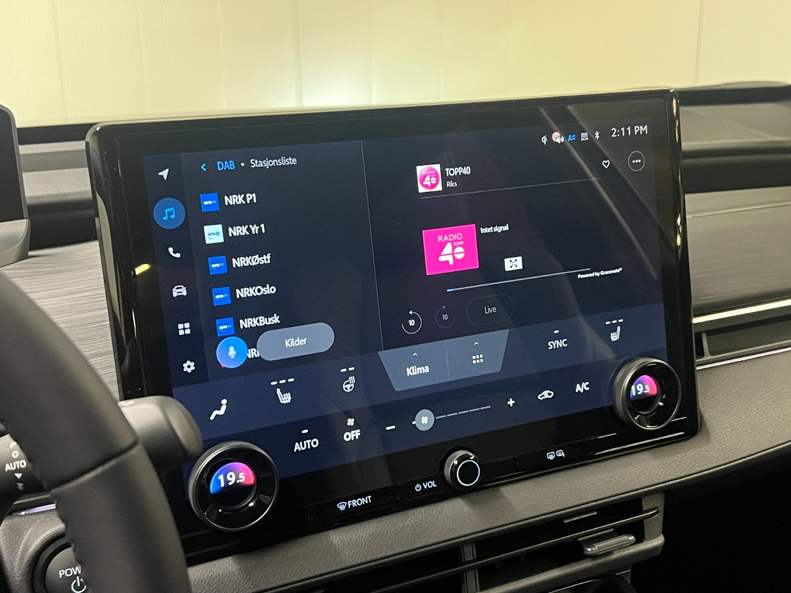 Hovedbilde av Toyota C-HR+