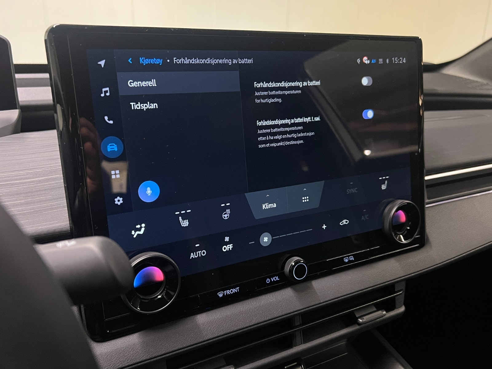 Hovedbilde av Toyota C-HR+