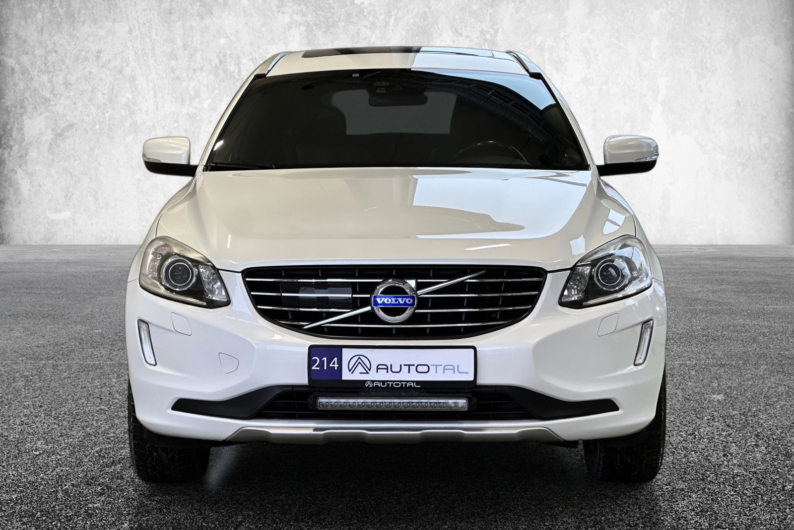 Volvo XC60 - Photo 3