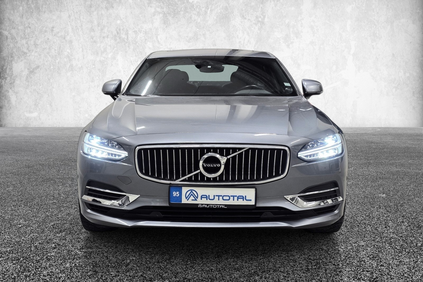 Volvo S90 - Photo 3