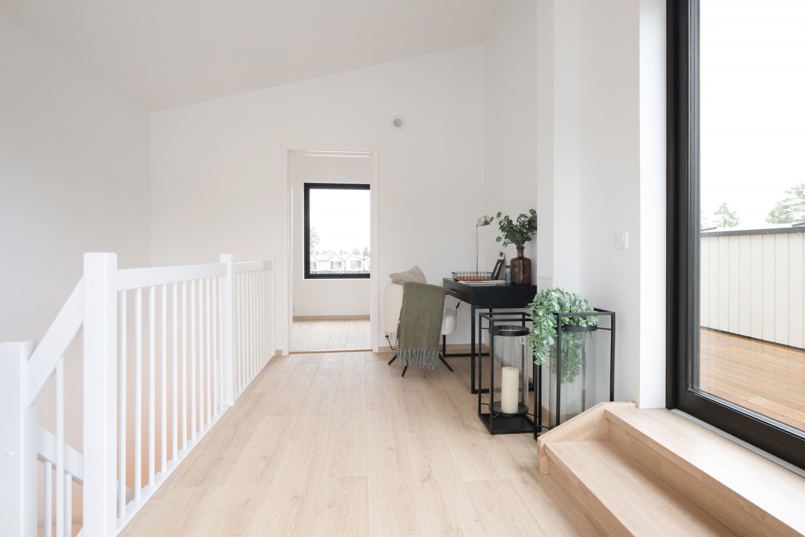 Loftstue fra tilsvarende enhet
