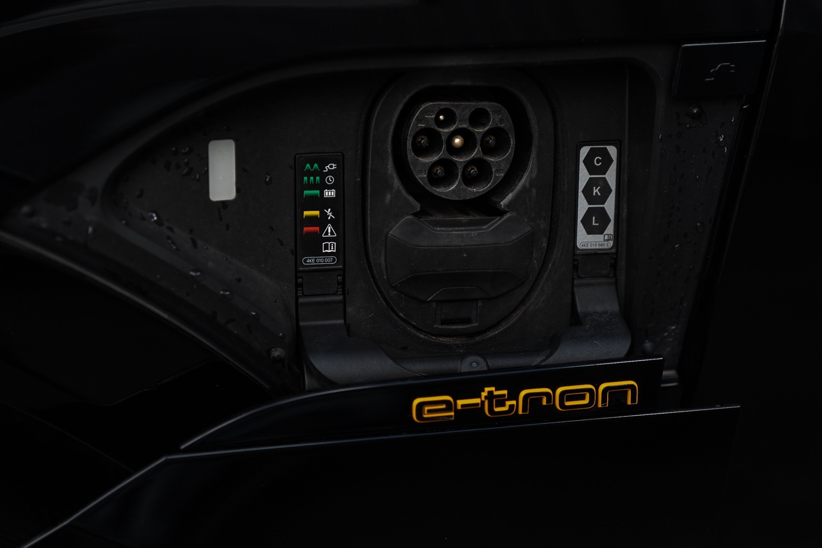 Hovedbilde av Audi e-tron