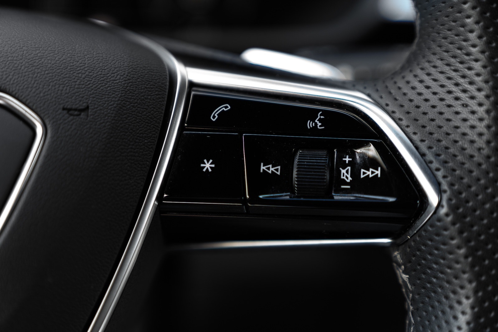Hovedbilde av Audi e-tron