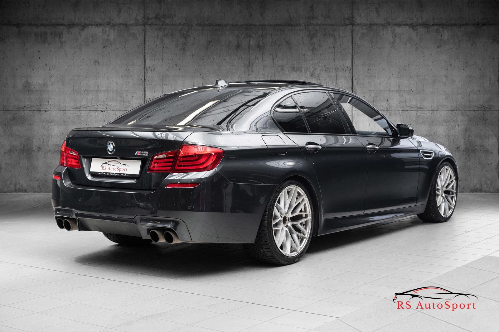 Bilde av 'BMW M5'