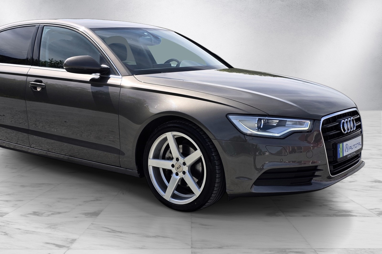 Audi A6 - Photo 2