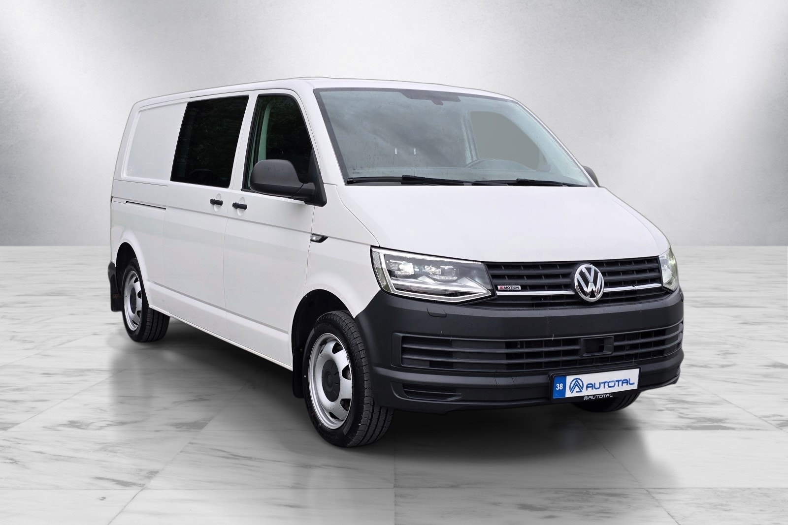 Volkswagen Transporter - Photo 3
