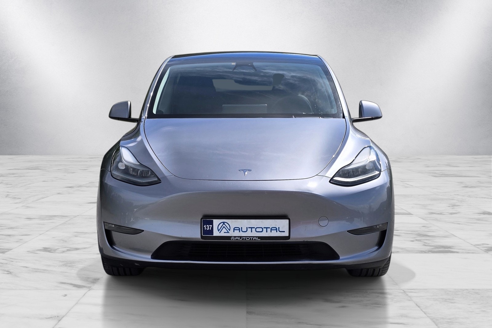 Tesla Model Y - Photo 3
