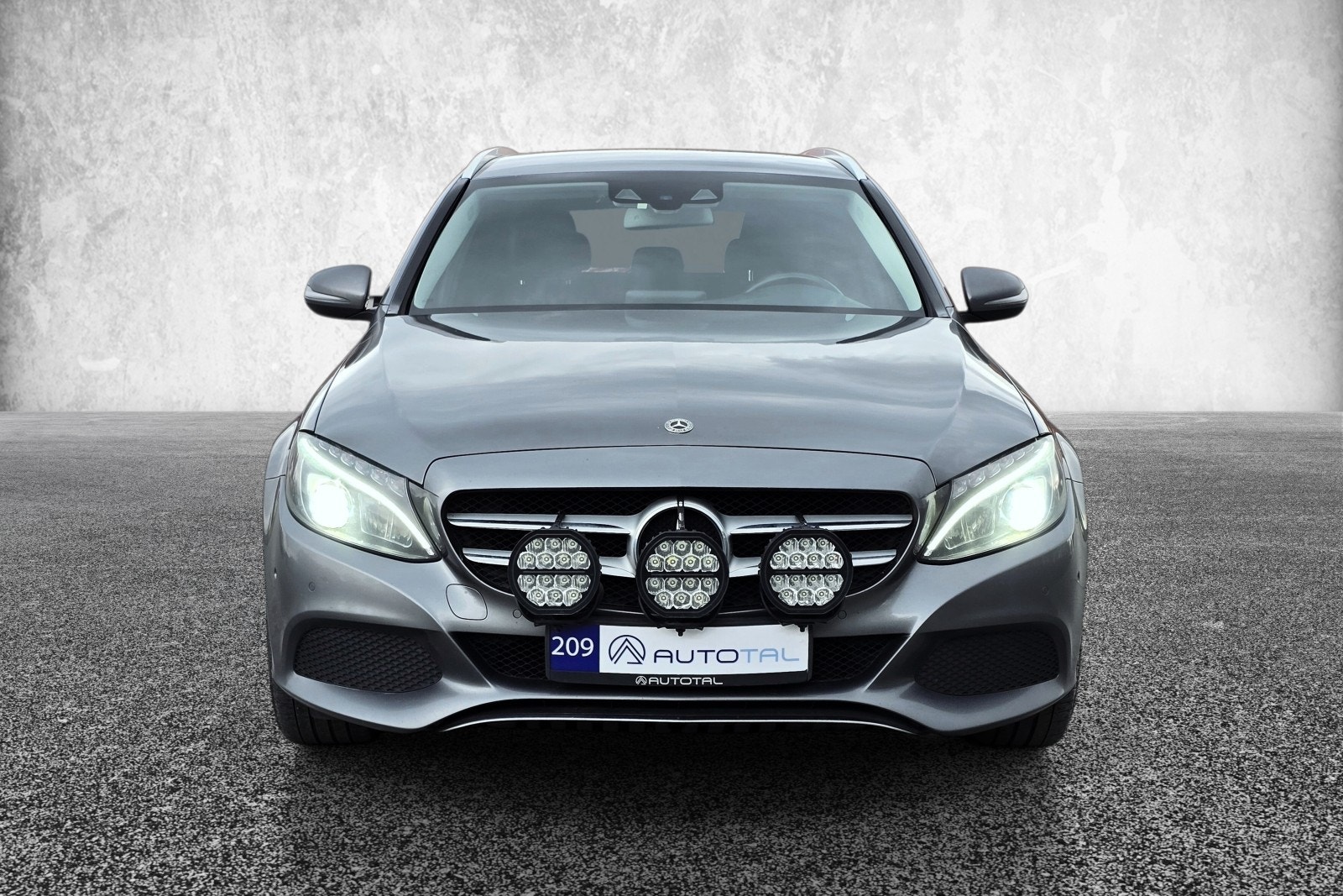 Mercedes-Benz C-Klasse - Photo 2