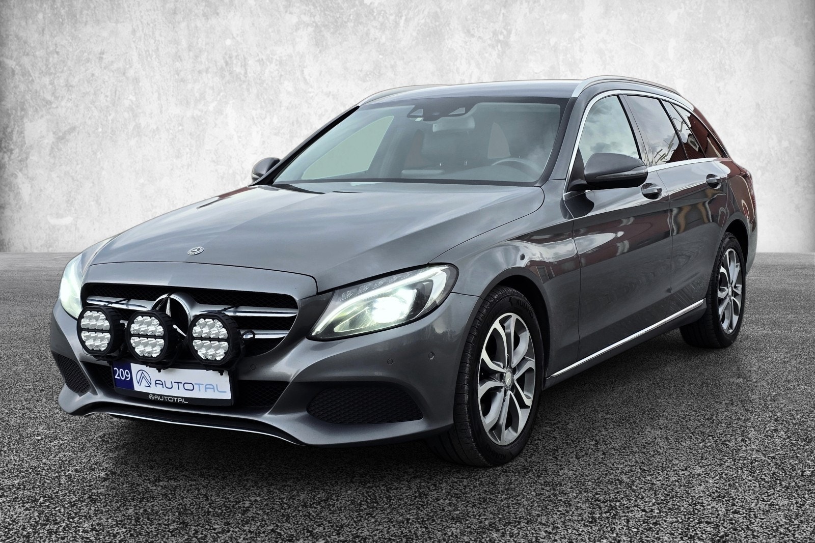 Mercedes-Benz C-Klasse - Photo 3