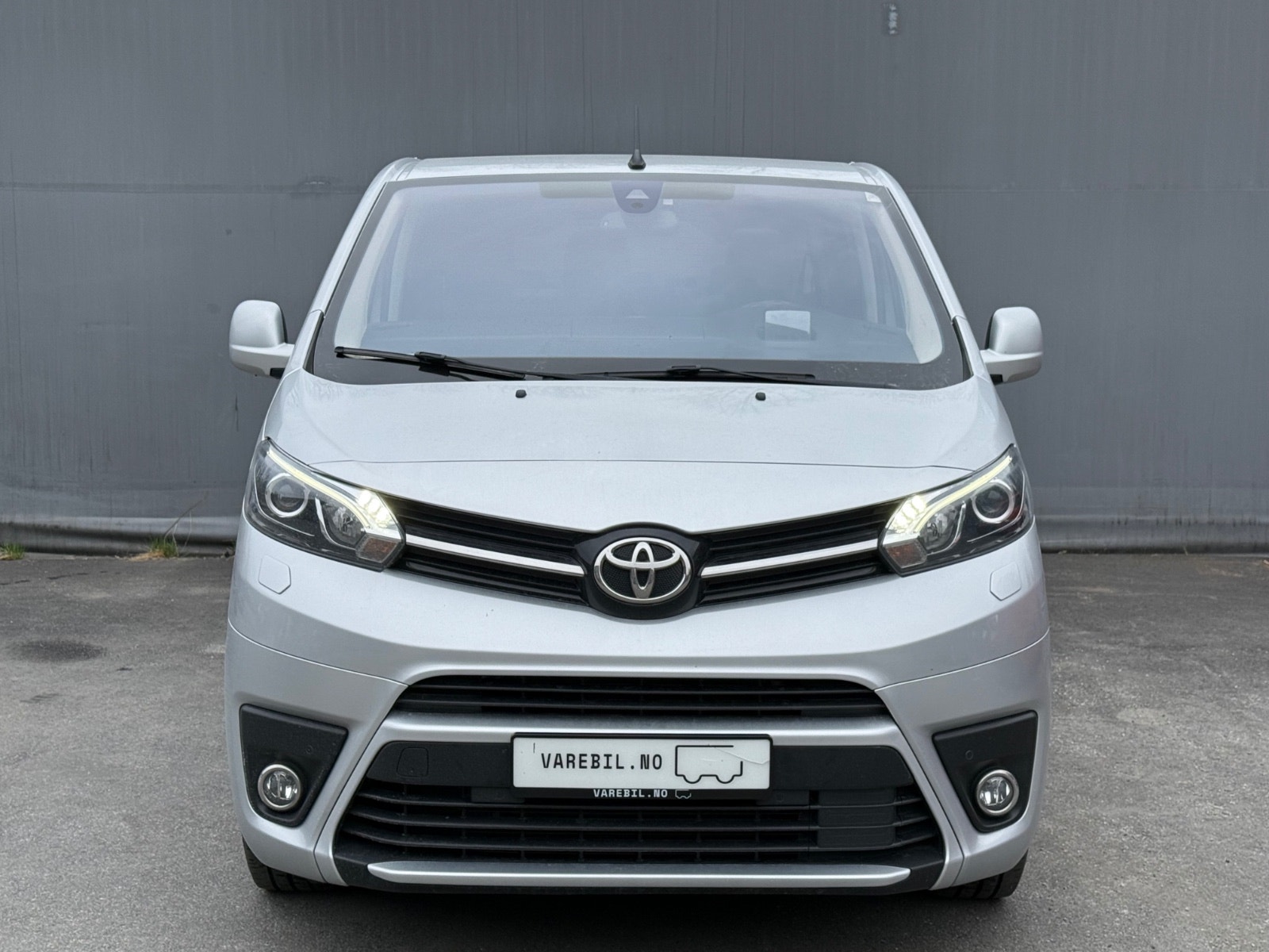 Hovedbilde av Toyota Proace Verso