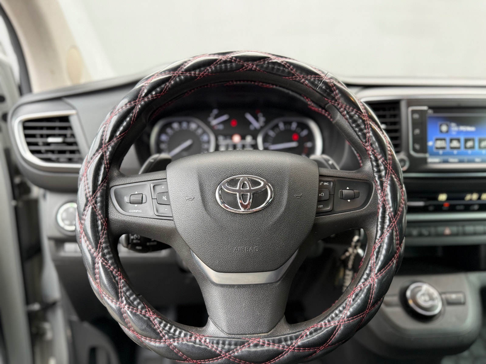 Hovedbilde av Toyota Proace Verso