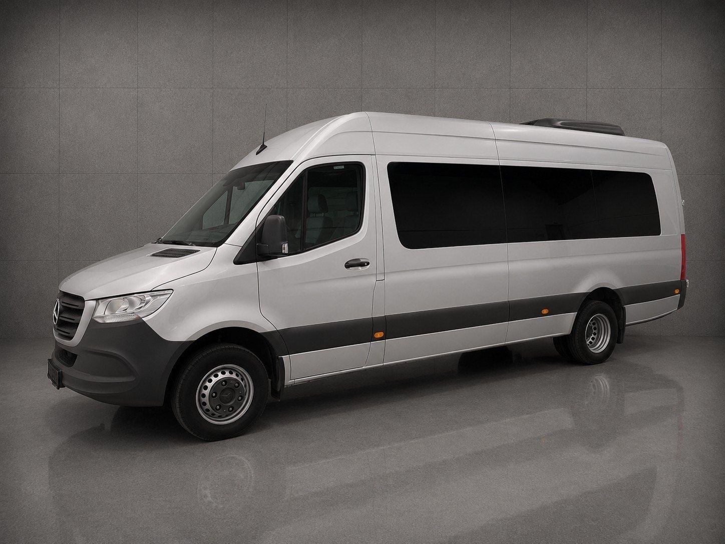 Mercedes-Benz Sprinter 519 - Photo 2