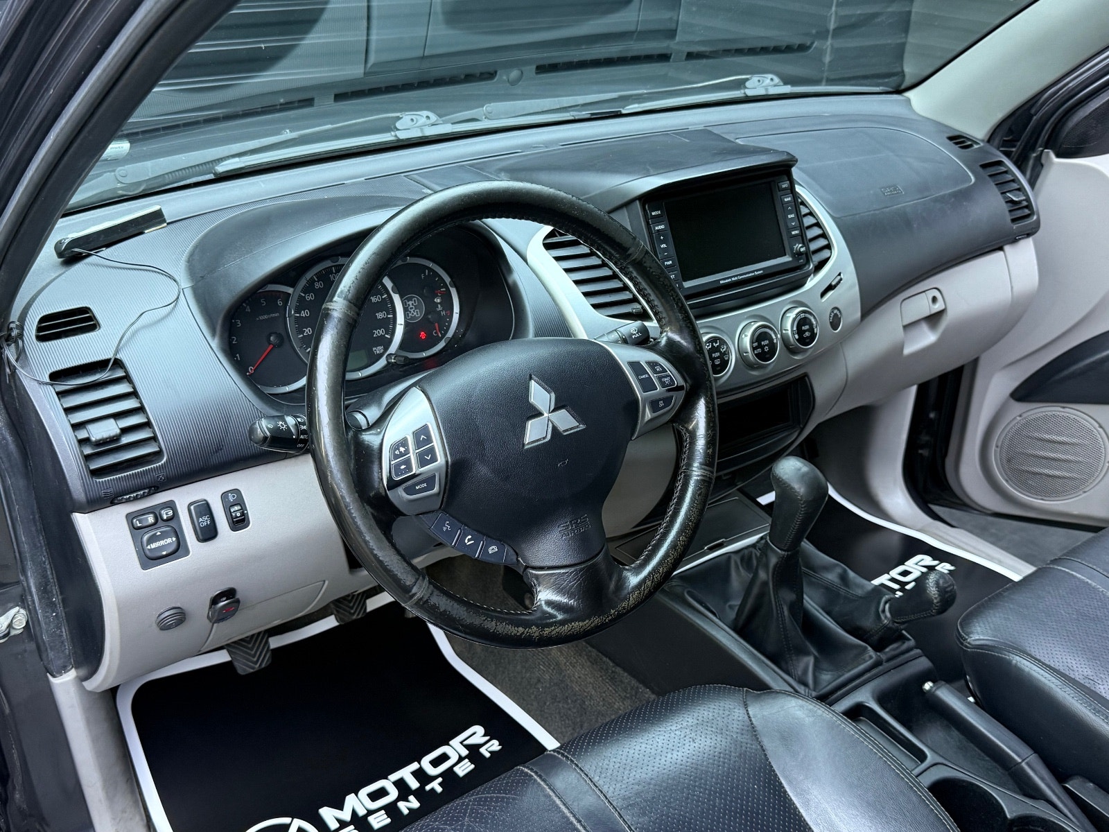 Hovedbilde av Mitsubishi L200