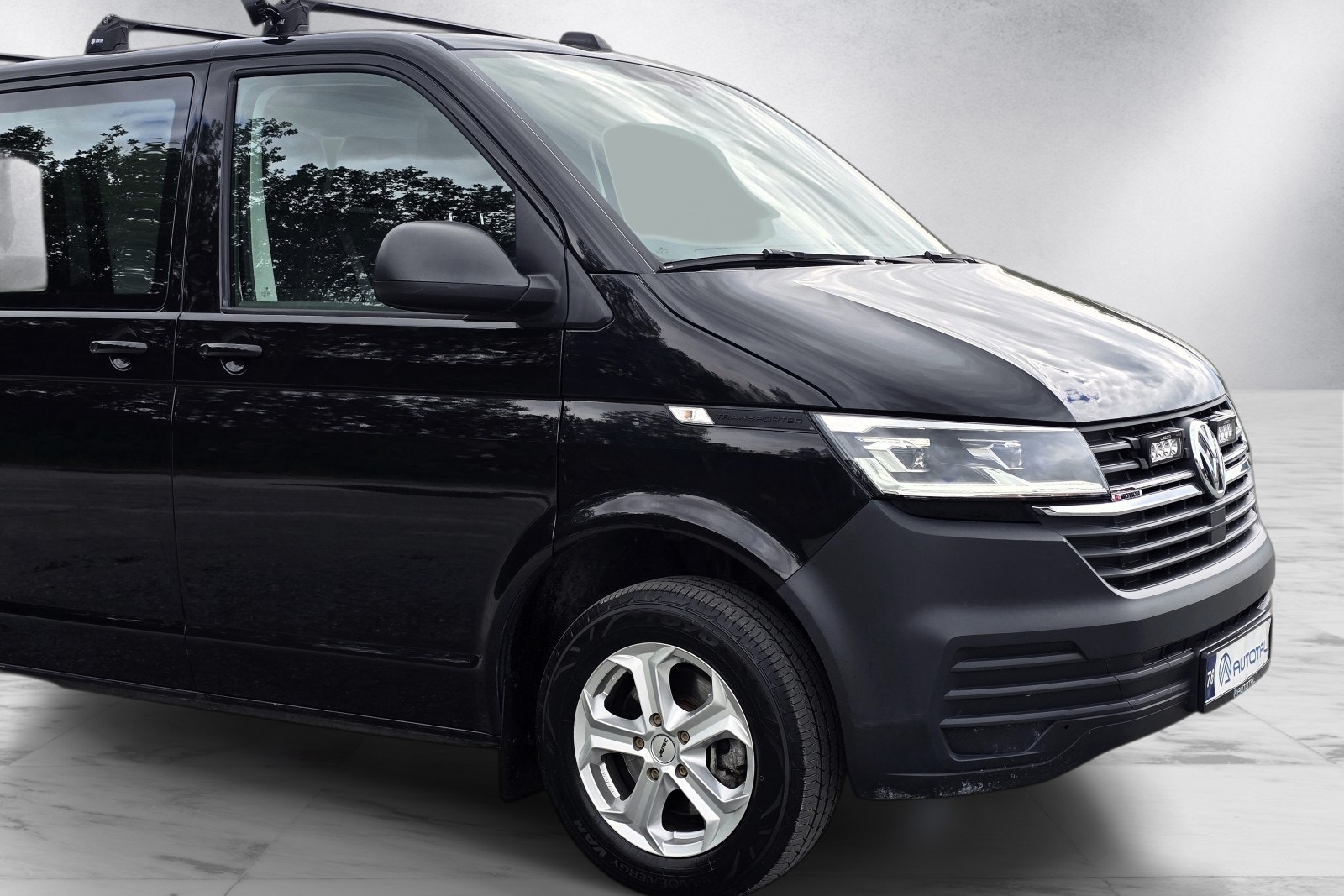 Volkswagen Transporter - Photo 2