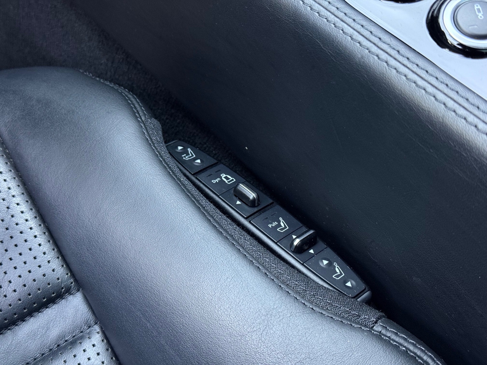 Hovedbilde av Mercedes-Benz CLS63