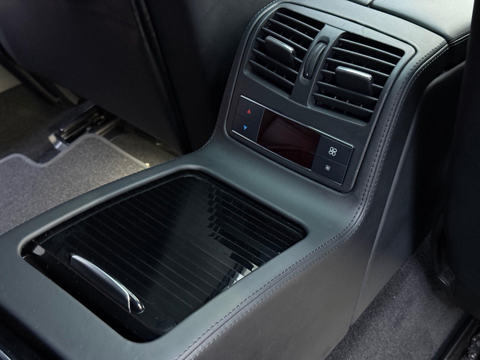 Hovedbilde av Mercedes-Benz CLS63