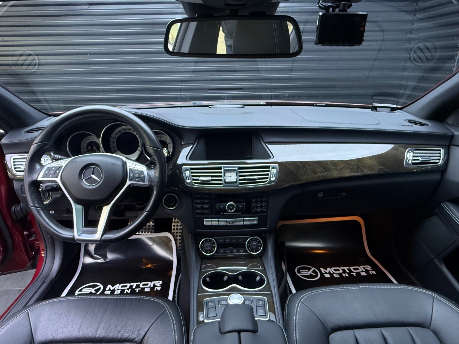 Hovedbilde av Mercedes-Benz CLS350