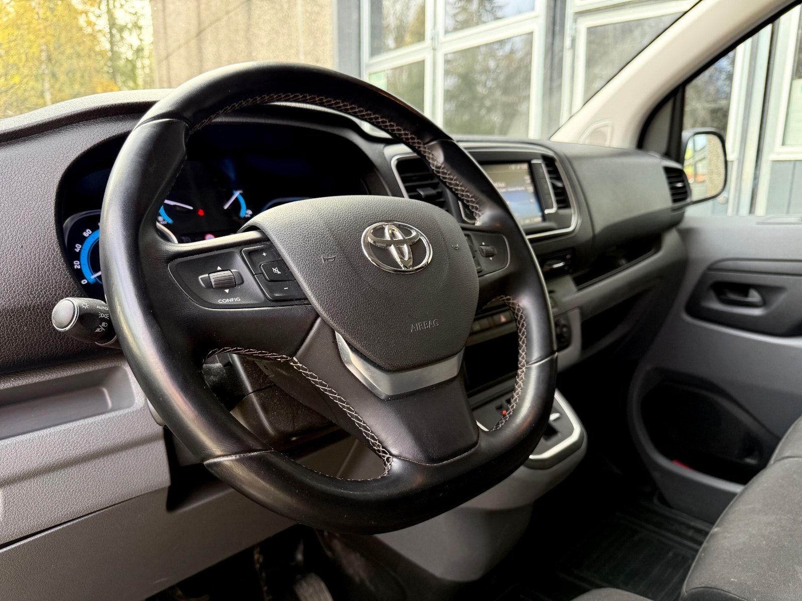 Hovedbilde av Toyota Proace
