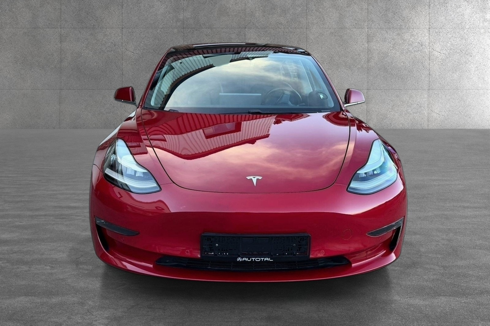 Tesla Model 3 - Photo 3