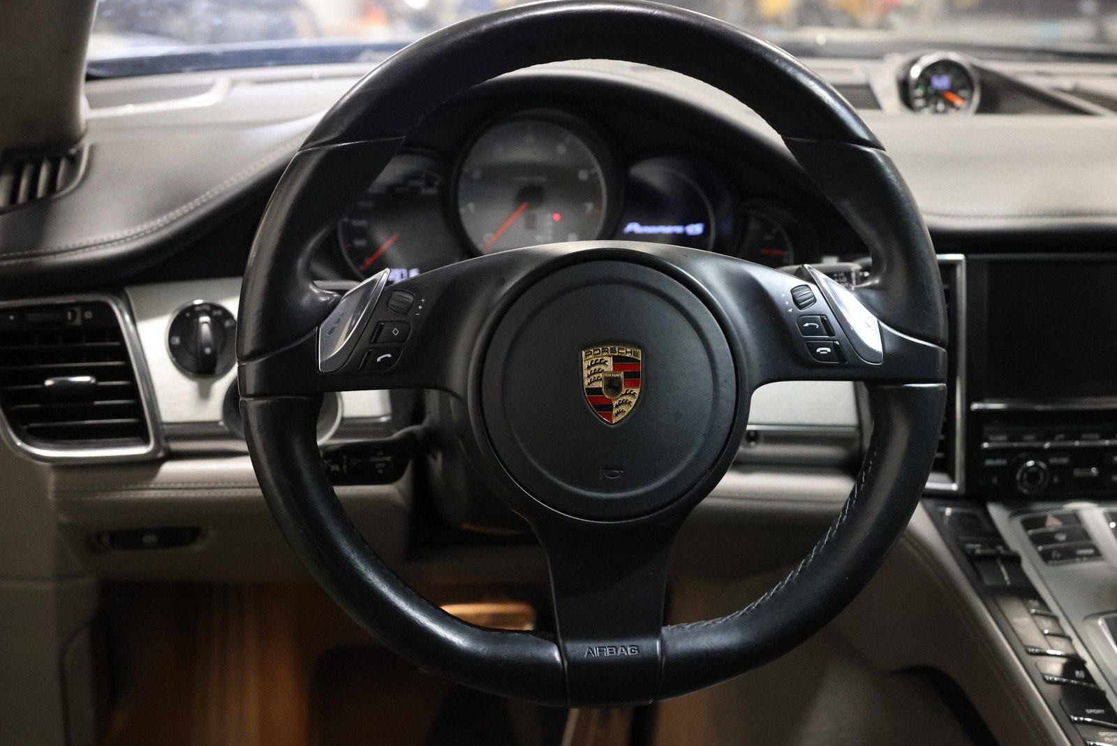 Hovedbilde av Porsche Panamera