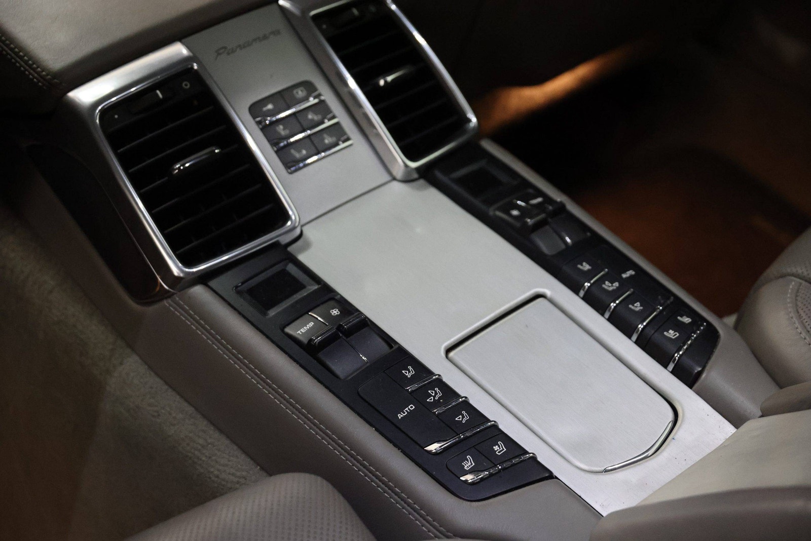 Hovedbilde av Porsche Panamera