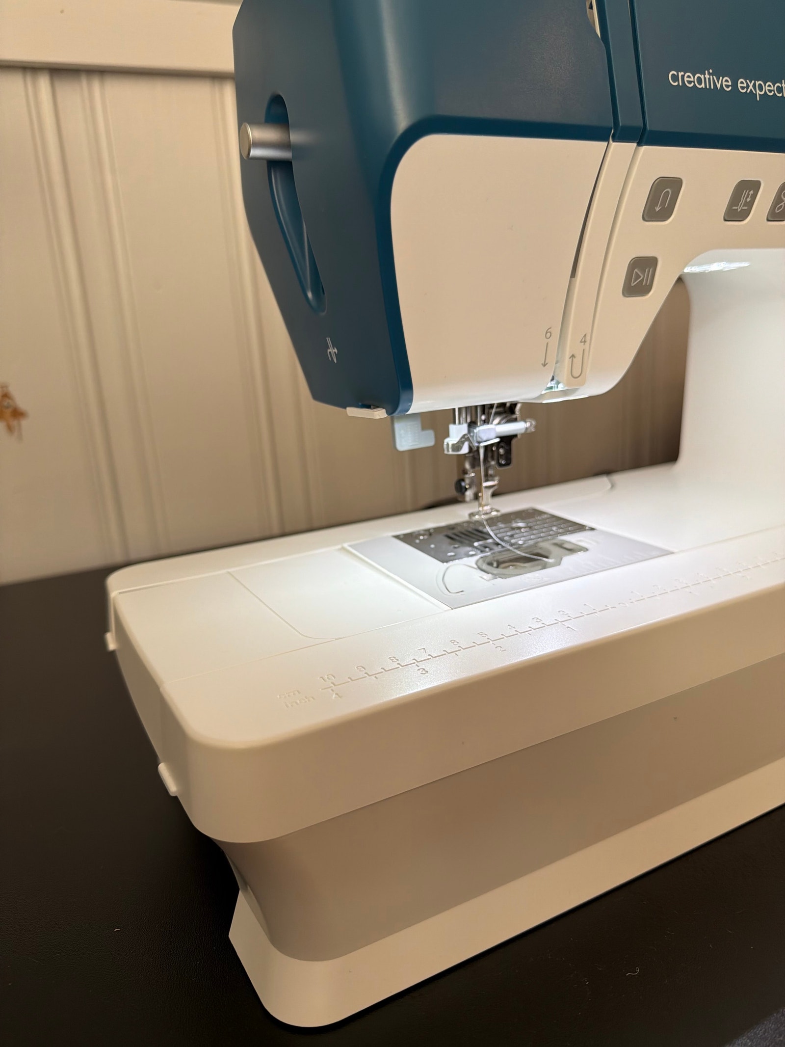 symmetryさん 専用ぺーじ PFAFF Creative Expect 350 symaskin / broderi med touchskjerm