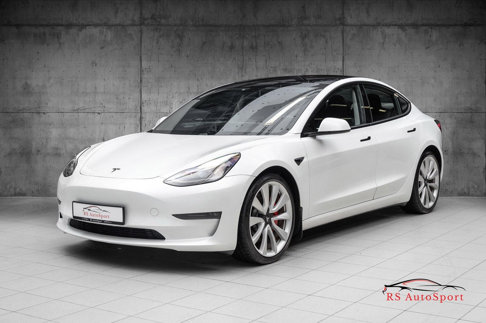 Bilde av 'Tesla Model 3'