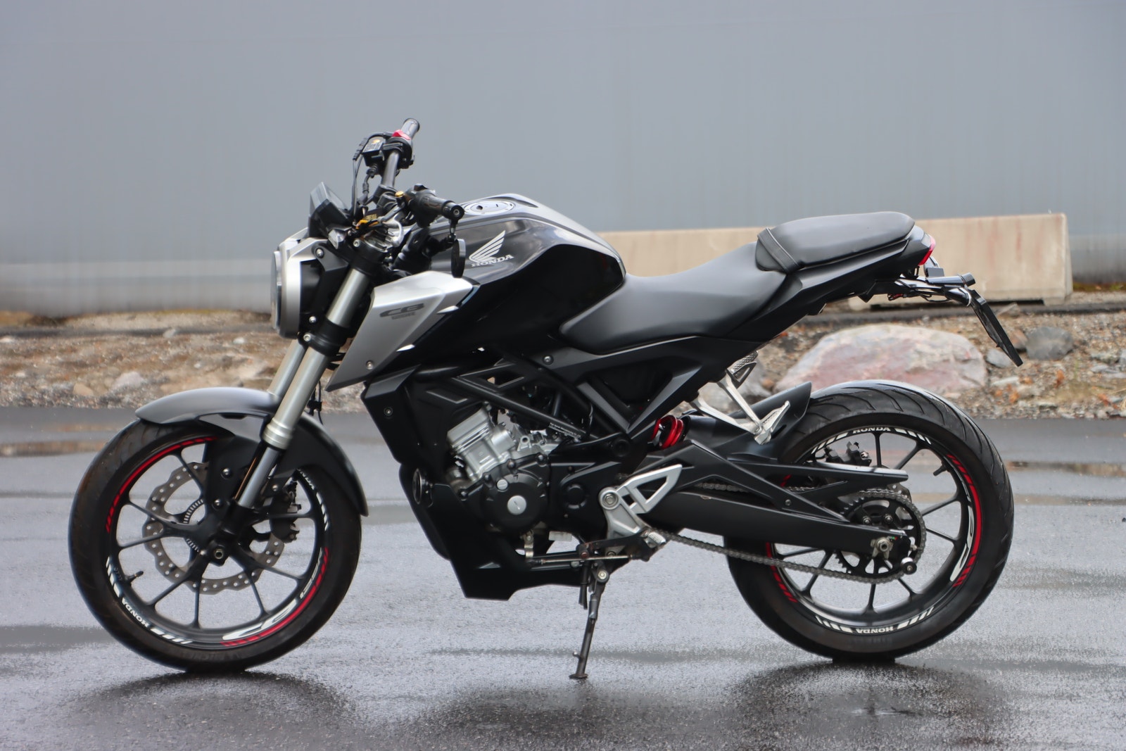 Honda CB 125 R