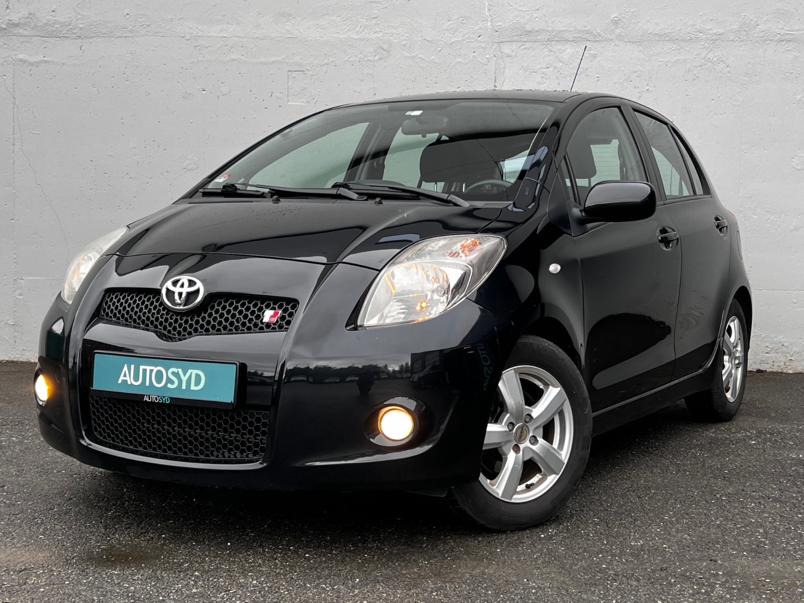 Hovedbilde av Toyota Yaris