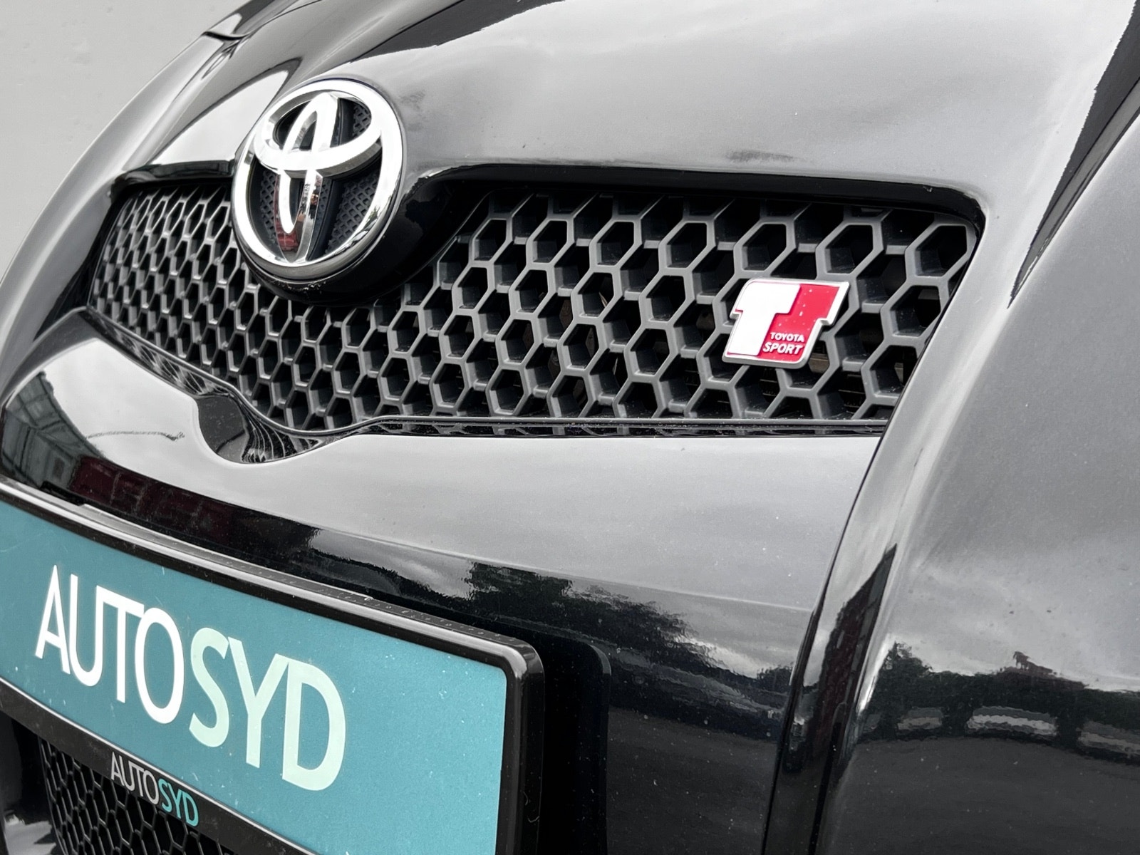 Hovedbilde av Toyota Yaris