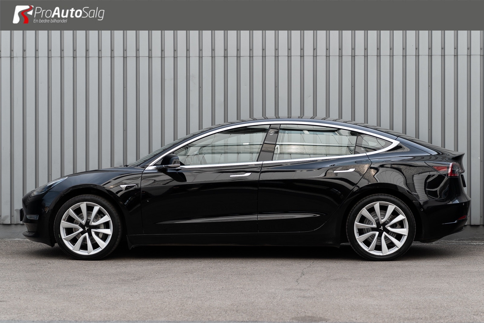Hovedbilde av Tesla Model 3