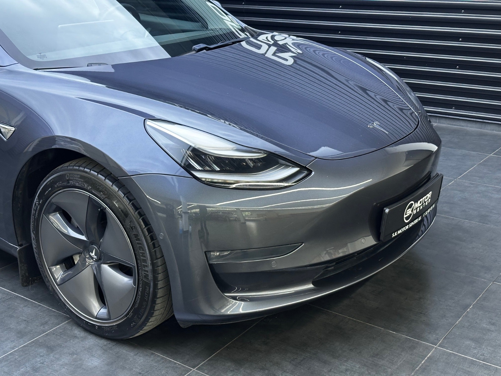 Hovedbilde av Tesla Model 3