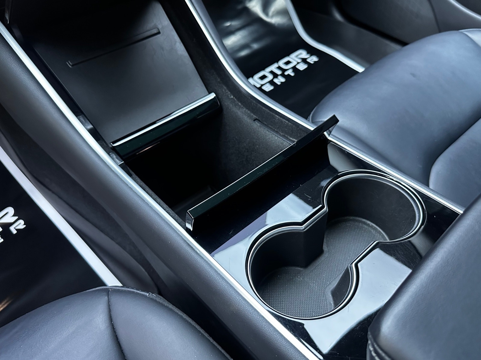 Hovedbilde av Tesla Model 3