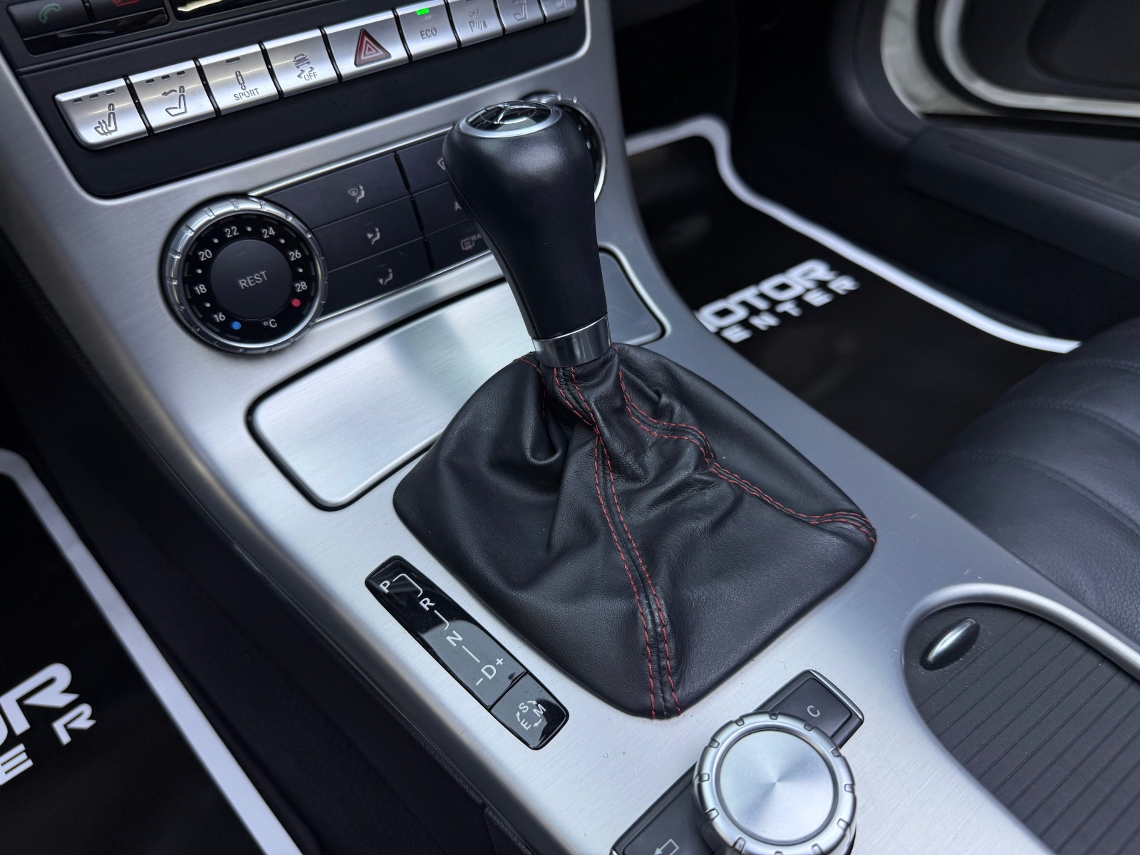 Hovedbilde av Mercedes-Benz SLK350