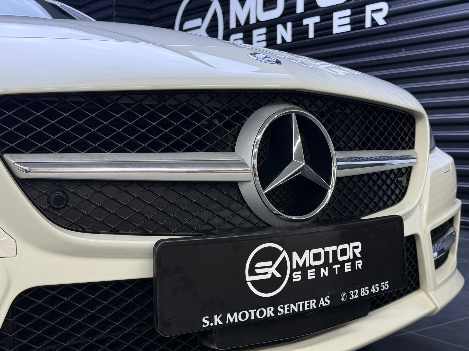 Hovedbilde av Mercedes-Benz SLK350