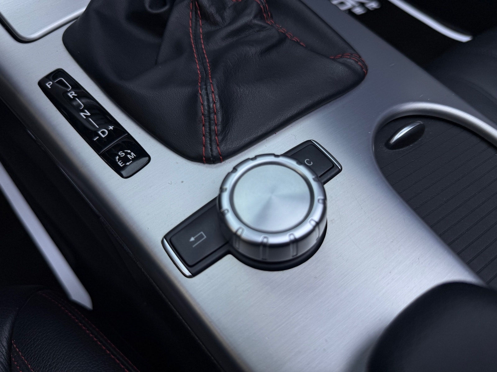 Hovedbilde av Mercedes-Benz SLK350