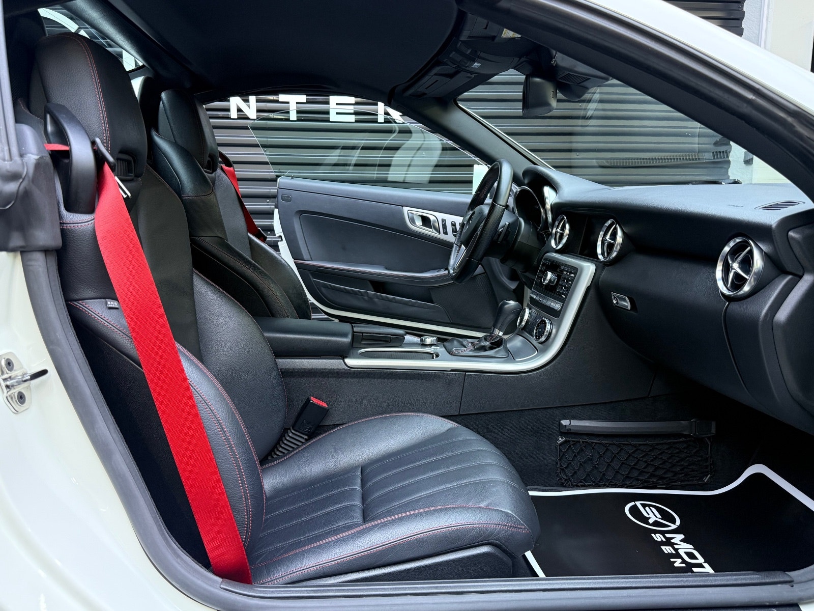 Hovedbilde av Mercedes-Benz SLK350